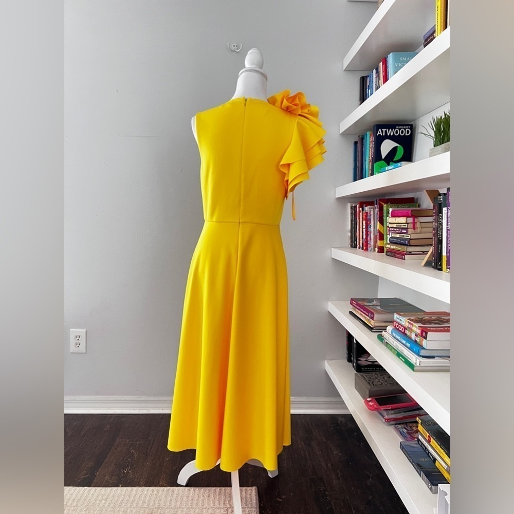 BADGLEY MISCHKA. Ruffle Shoulder Sleeveless Cocktail Dress size 8 - Picture 8 of 15